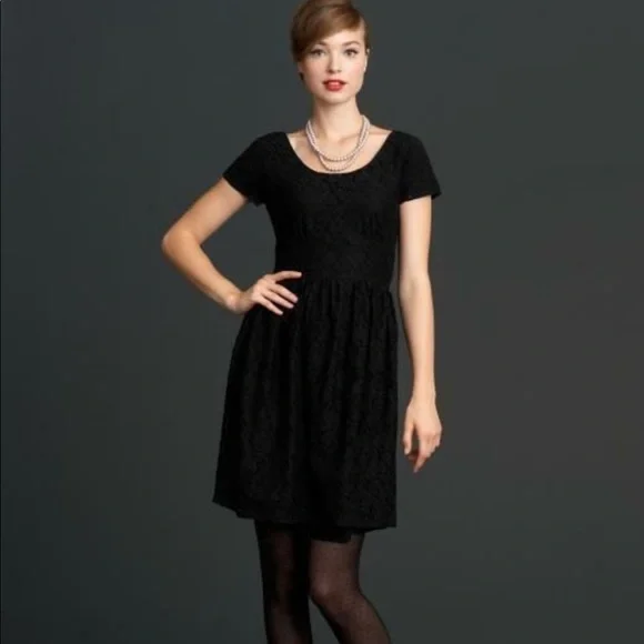 black dress banana republic HOT ! Maxi Fit And Flare Dress Knee Length Black Knee Length Dresses Factory Mini length Tied-Shoulder Maxi Dress | Banana